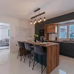 Apartamento Glamorous Getaway *